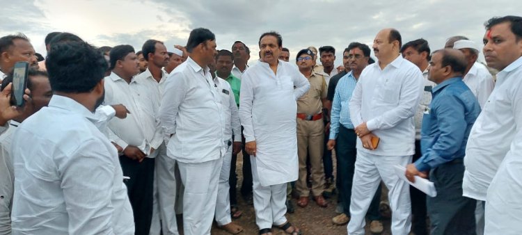 तलावाचे पाणी शेवटच्या शेतकऱ्याला मिळण्यासाठी आवश्यक उपाययोजना करा*
