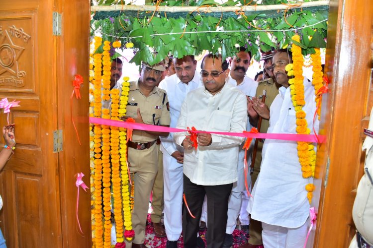 समाजहितासाठी पोलीस दलाचे आधुनिकीकरण