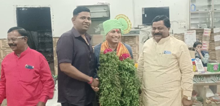 पंढरपूरचे नेत्रतज्ञ डॉ. मनोज भायगुडे खरच माणसातील देवमाणूस. लक्ष्मण भाऊ शिरसट.